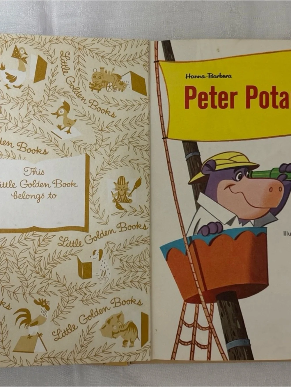 VTG 1961,62,64 bundle 3 HANNA BARBERA Little Golden Book Yogi Bear Touche PeterP